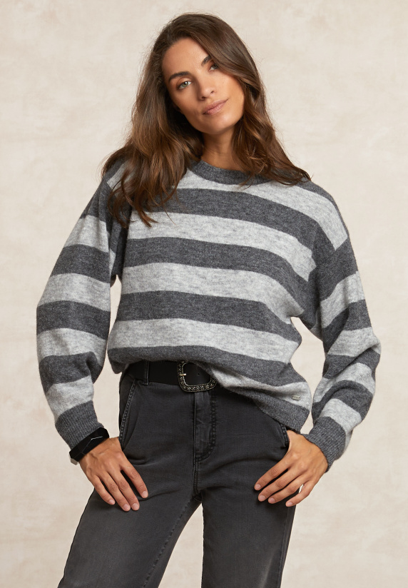 gestreepte-trui-607squ-1.jpg